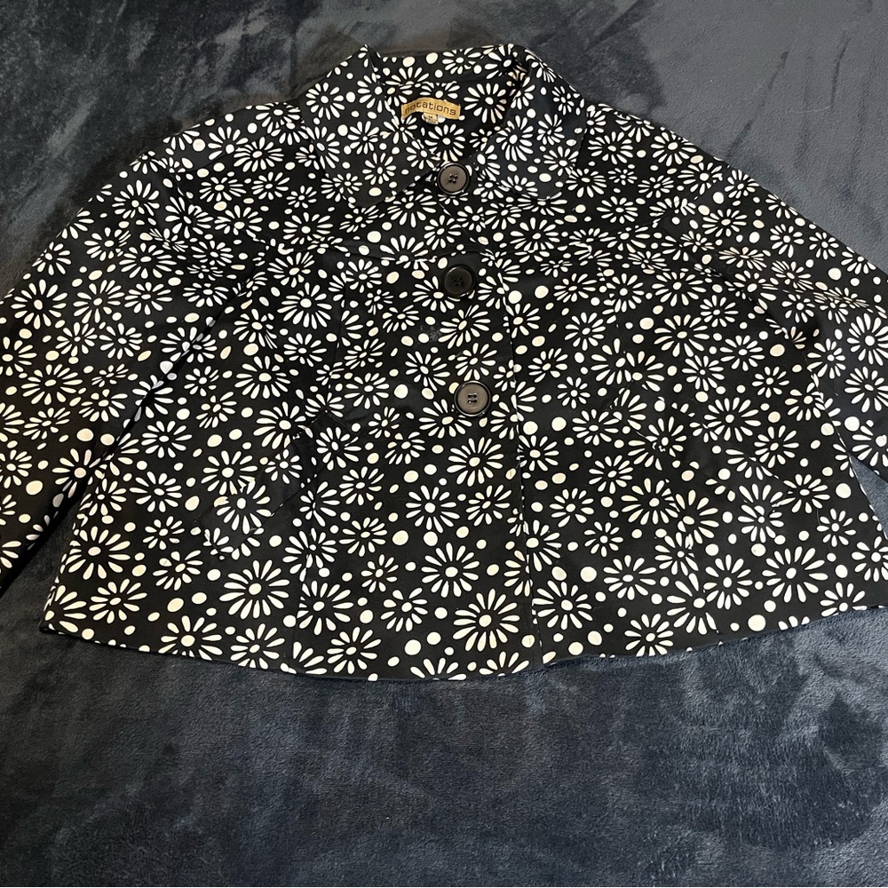 Notations Black and White Floral Jacket